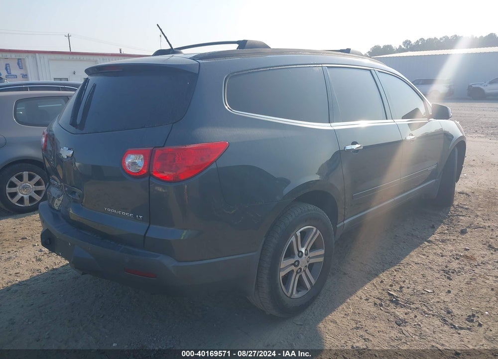 2009 CHEVROLET TRAVERSE LT VIN: 1GNEV23D79S181558
