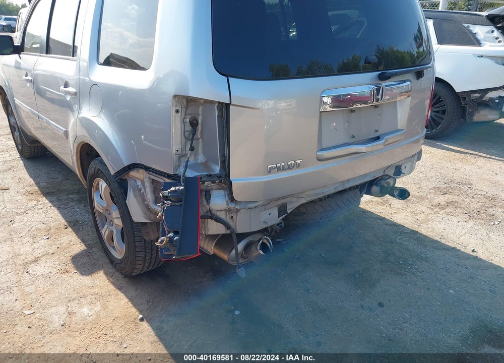 2013 HONDA PILOT EX-L VIN: 5FNYF3H56DB005665