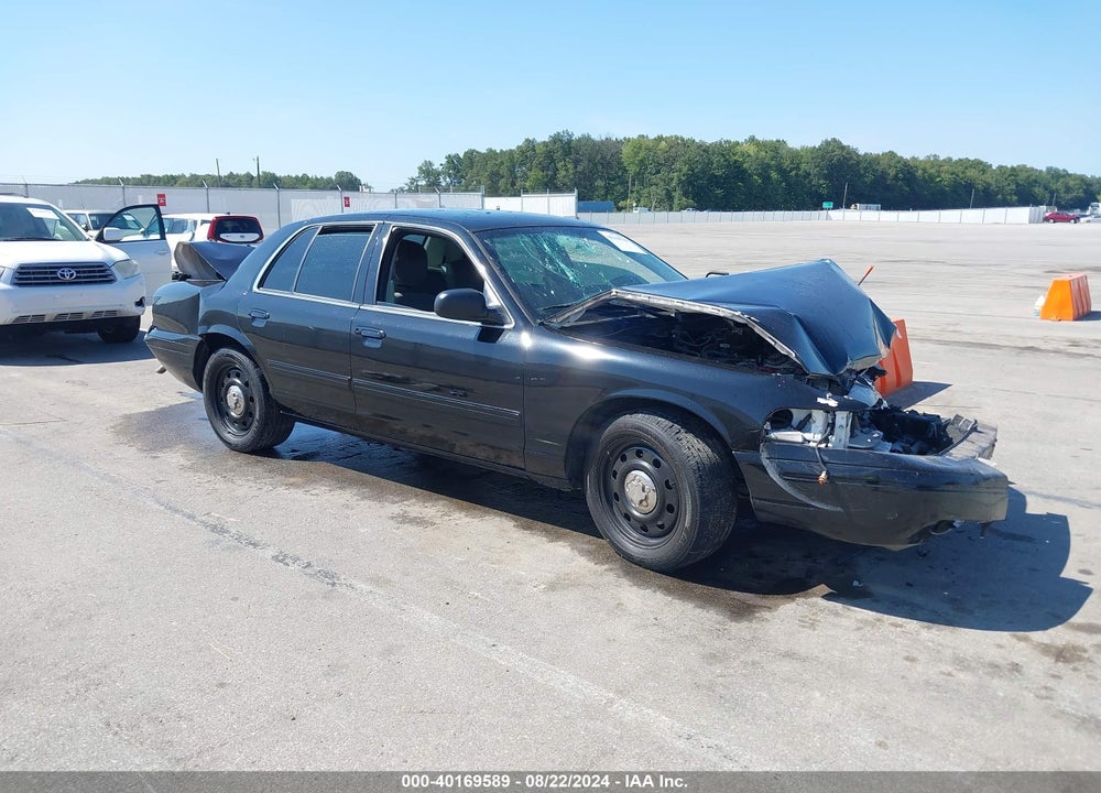 2011 FORD CROWN VICTORIA POLICE INTERCEPTOR VIN: 2FABP7BV0BX157155
