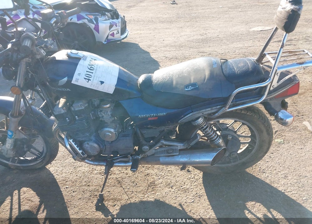 1985 HONDA CB650 SC VIN: JH2RC1308FM208006