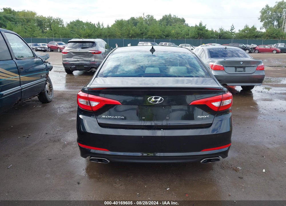 2015 HYUNDAI SONATA SPORT VIN: 5NPE34AF4FH079613