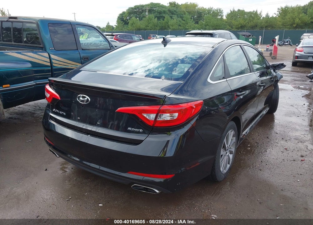 2015 HYUNDAI SONATA SPORT VIN: 5NPE34AF4FH079613
