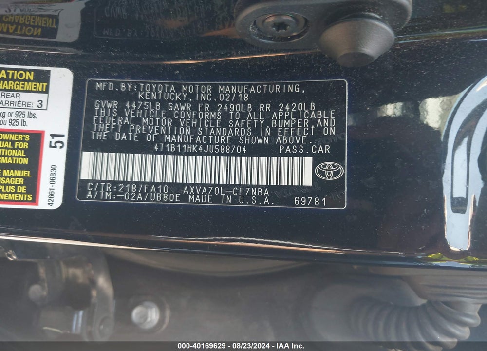 2018 TOYOTA CAMRY LE VIN: 4T1B11HK4JU588704