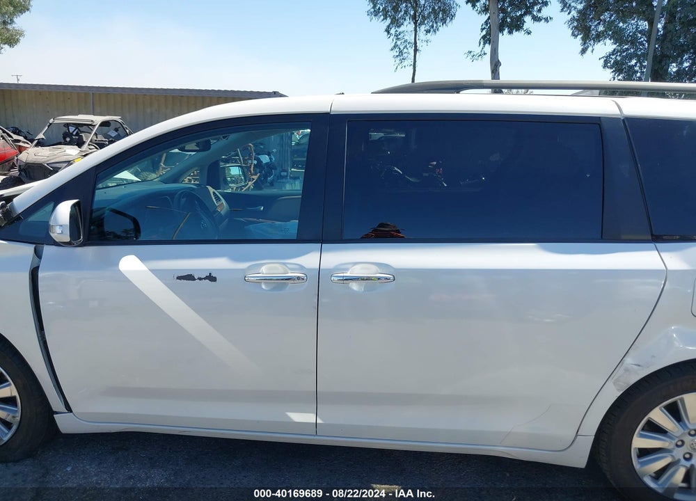 2017 TOYOTA SIENNA LIMITED 7 PASSENGER VIN: 5TDYZ3DC1HS878592