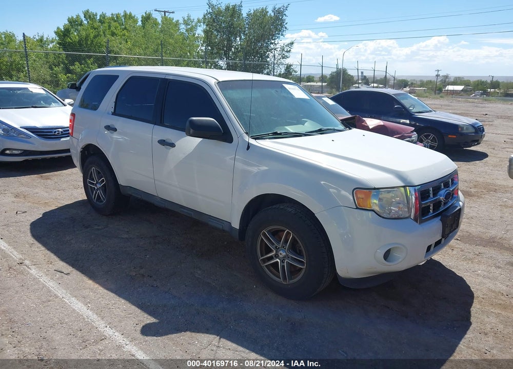 2009 FORD ESCAPE XLS VIN: 1FMCU02749KA20387