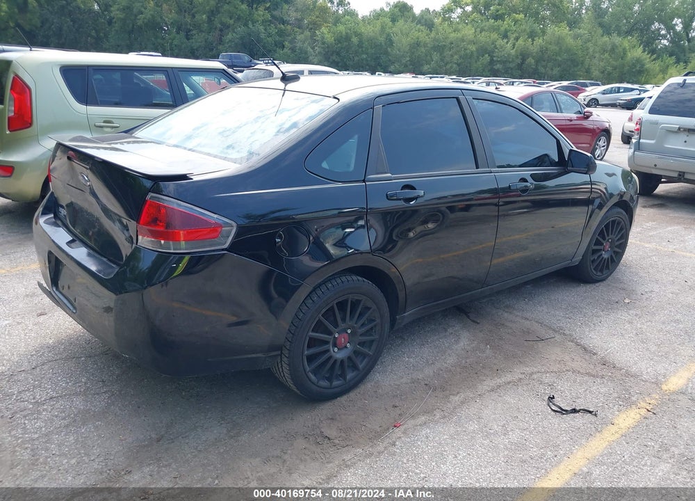 2011 FORD FOCUS SES VIN: 1FAHP3GN7BW179533