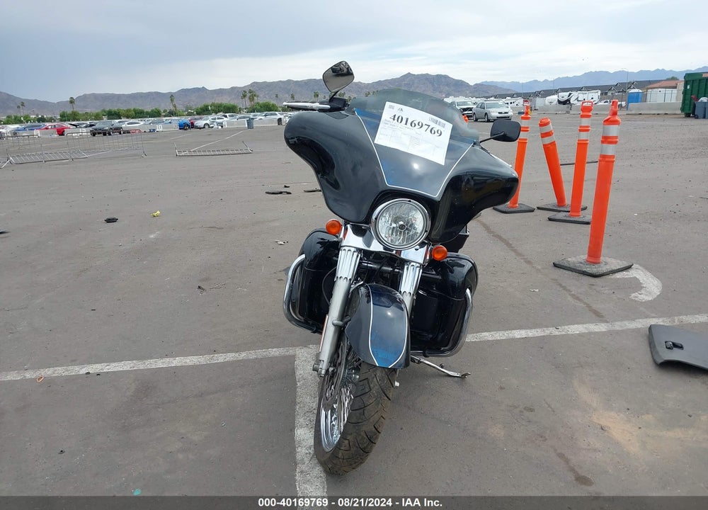 2009 HARLEY-DAVIDSON FLHX VIN: 1HD1KB4149Y644465