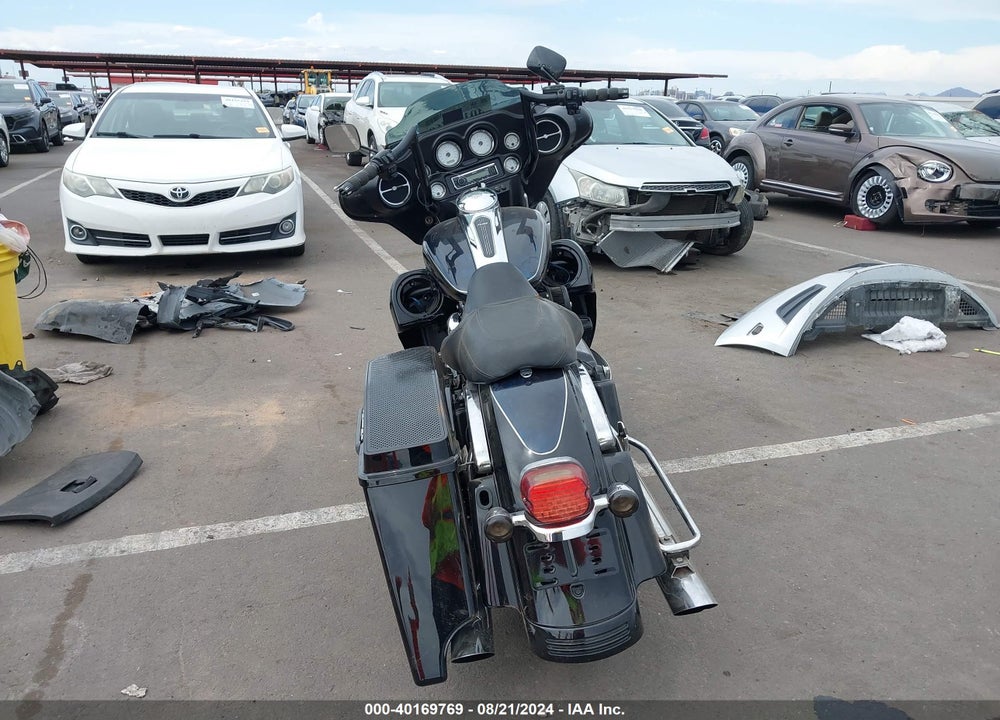 2009 HARLEY-DAVIDSON FLHX VIN: 1HD1KB4149Y644465