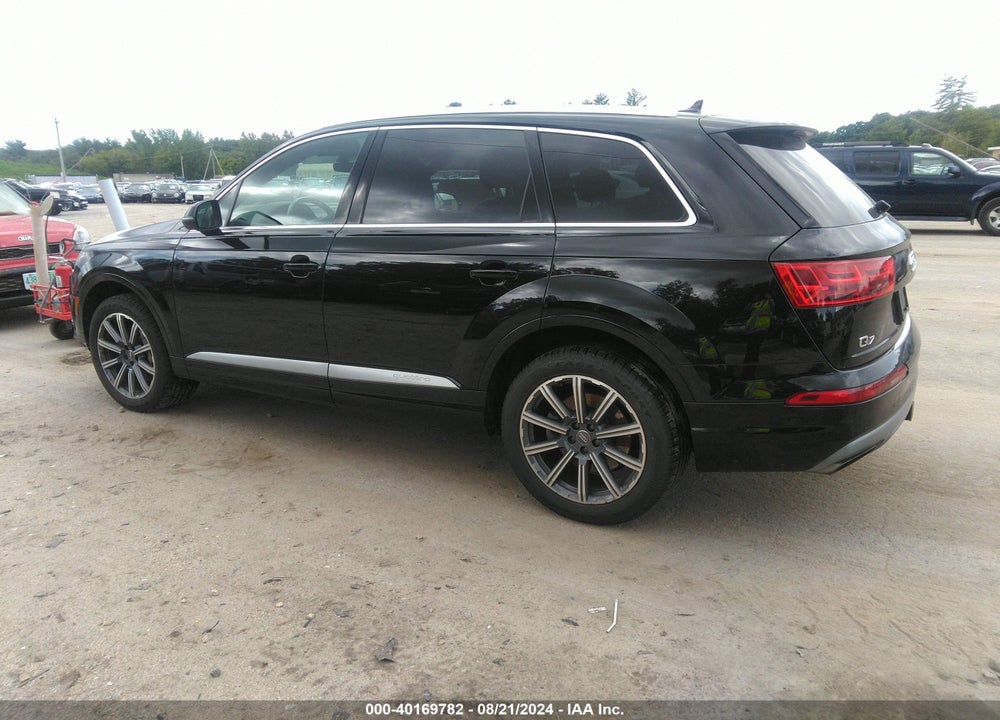 2017 AUDI Q7 VIN: WA1LAAF70HD007663