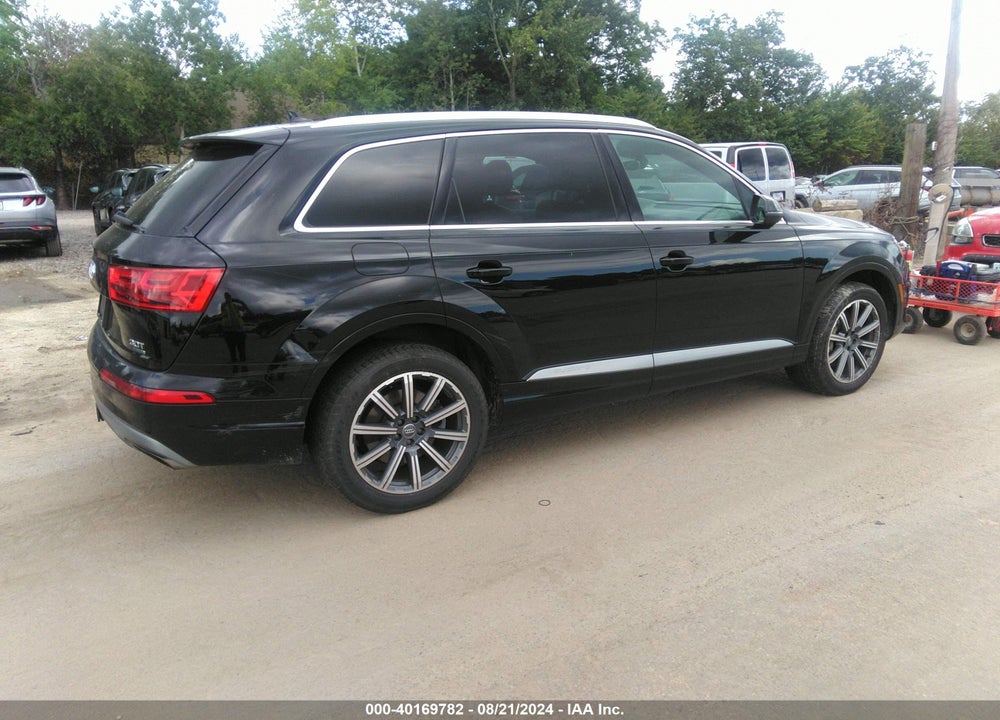 2017 AUDI Q7 VIN: WA1LAAF70HD007663