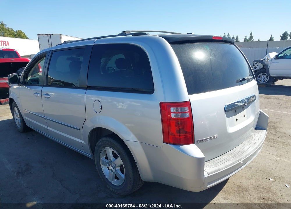 2010 DODGE GRAND CARAVAN SXT VIN: 2D4RN5D18AR130918