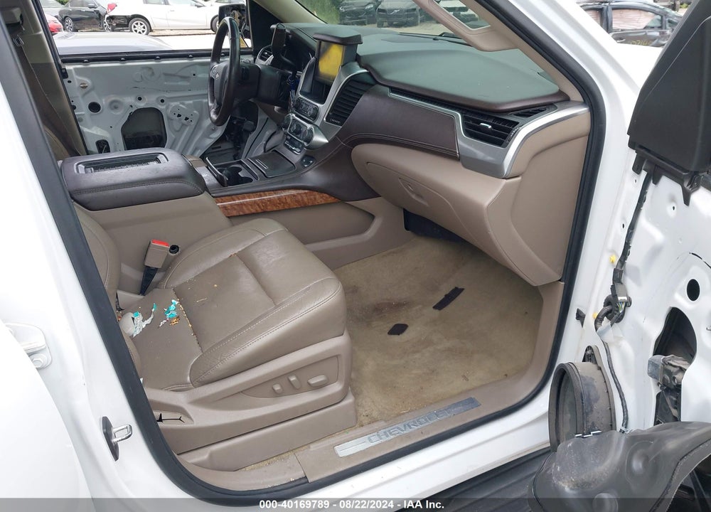 2016 CHEVROLET SUBURBAN LTZ VIN: 1GNSKJKC0GR132365