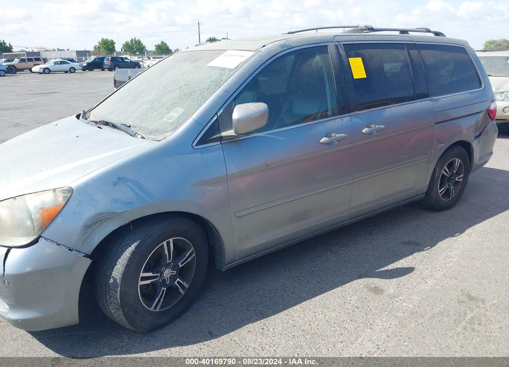 2005 HONDA ODYSSEY TOURING VIN: 5FNRL38815B058234