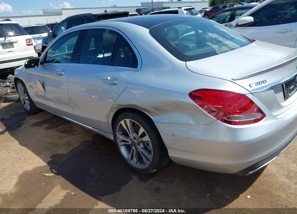 2018 MERCEDES-BENZ C 300 VIN: 55SWF4JB0JU235273