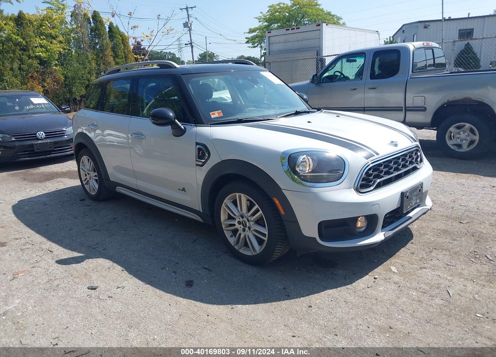 2019 MINI COUNTRYMAN COOPER S VIN: WMZYT5C55K3G93120