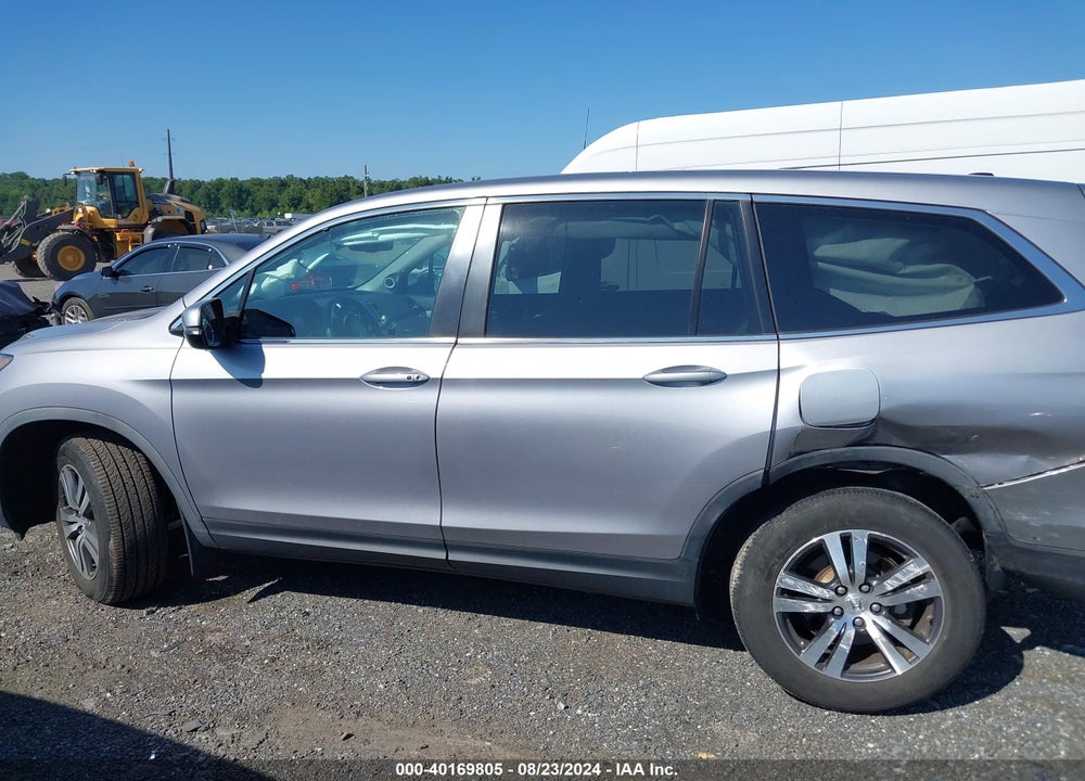 2017 HONDA PILOT EX-L VIN: 5FNYF6H68HB065639