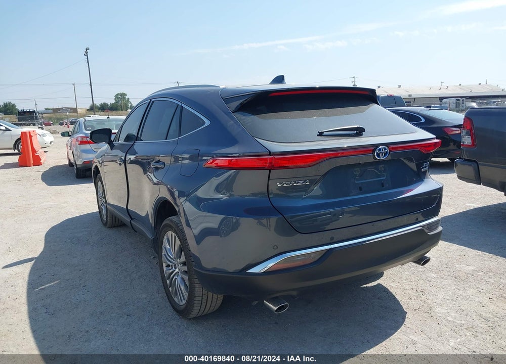2022 TOYOTA VENZA XLE VIN: JTEAAAAH3NJ111151