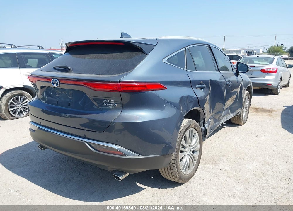 2022 TOYOTA VENZA XLE VIN: JTEAAAAH3NJ111151