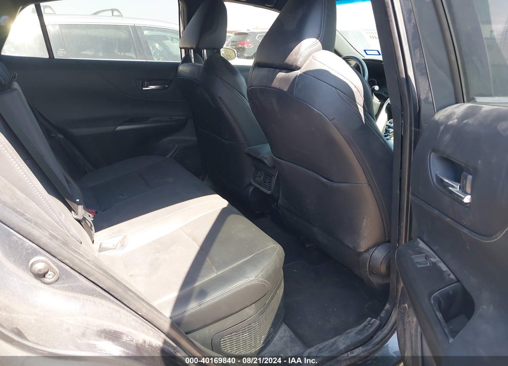 2022 TOYOTA VENZA XLE VIN: JTEAAAAH3NJ111151
