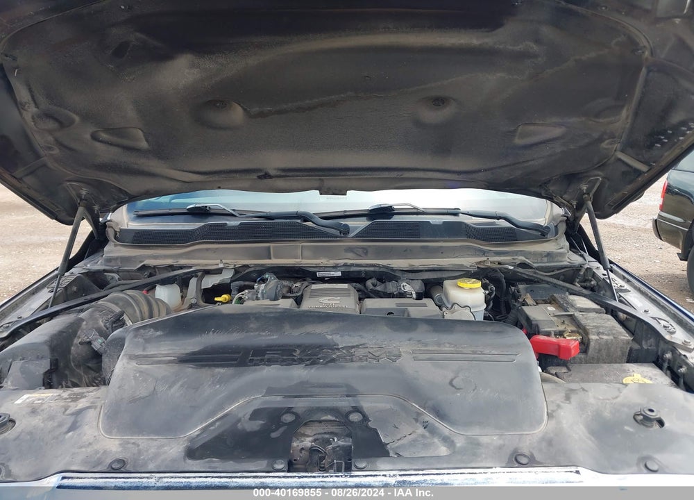 2019 RAM 2500 TRADESMAN 4X4 8' BOX VIN: 3C6UR5HLXKG691269