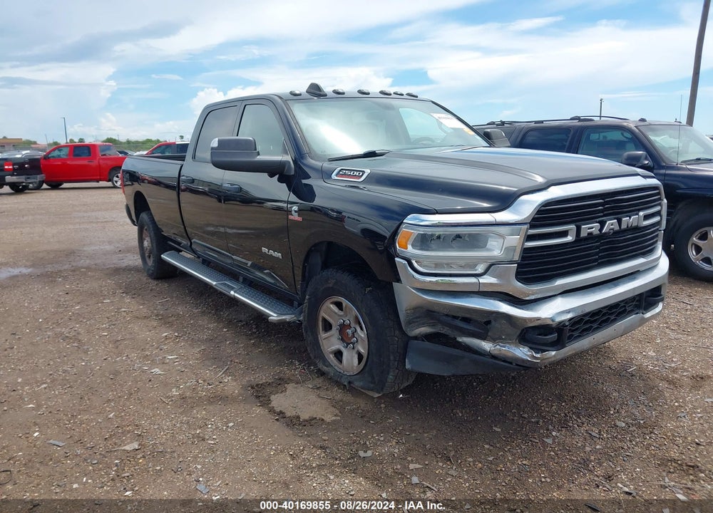 2019 RAM 2500 TRADESMAN 4X4 8' BOX VIN: 3C6UR5HLXKG691269