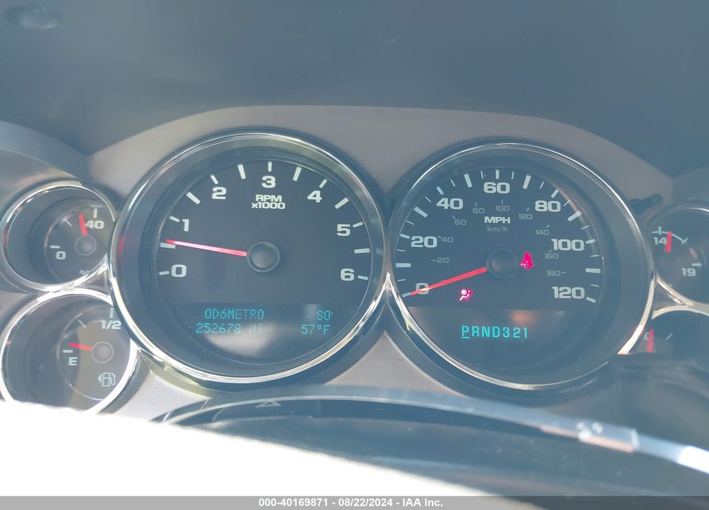 2011 CHEVROLET SILVERADO 1500 LT VIN: 1GCRKSEAXBZ154924