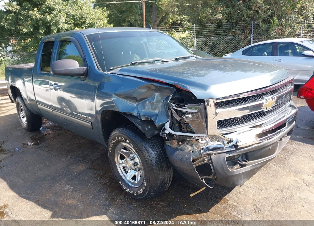 2011 CHEVROLET SILVERADO 1500 LT VIN: 1GCRKSEAXBZ154924