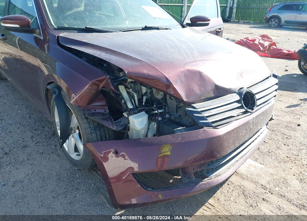 2013 VOLKSWAGEN PASSAT 2.5L SE VIN: 1VWBH7A33DC088255