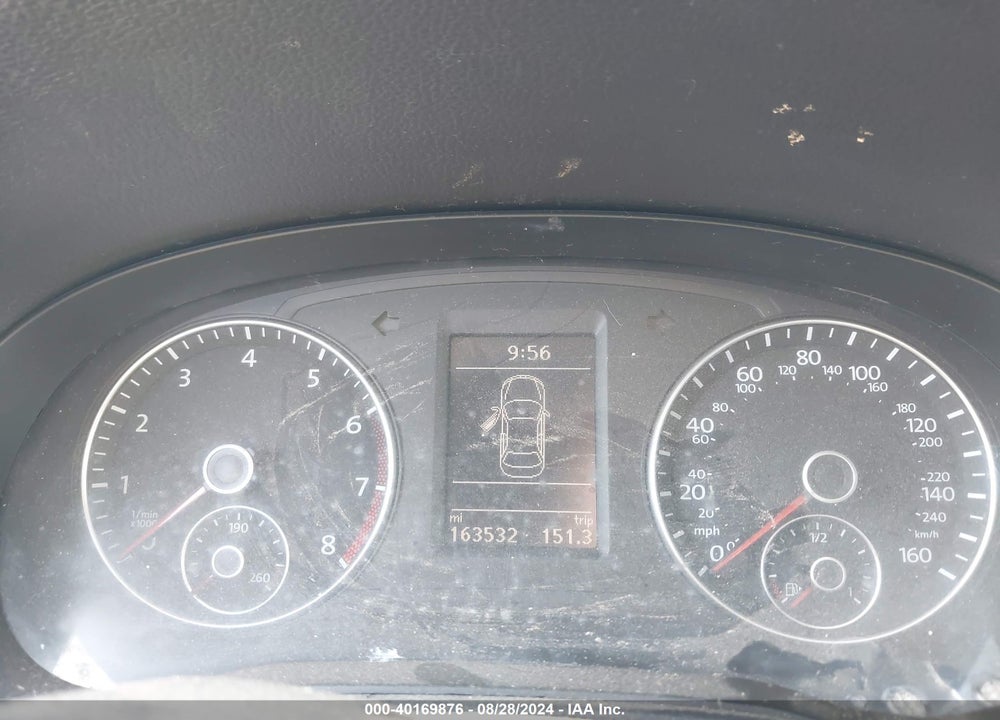 2013 VOLKSWAGEN PASSAT 2.5L SE VIN: 1VWBH7A33DC088255