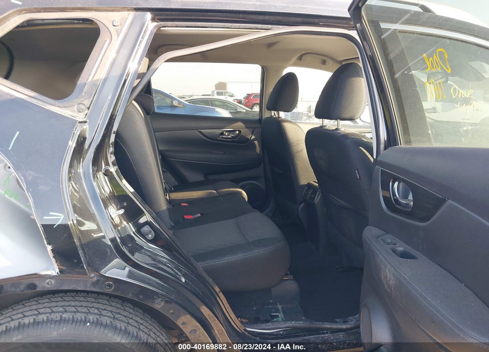 2019 NISSAN ROGUE SV VIN: KNMAT2MT8KP506066