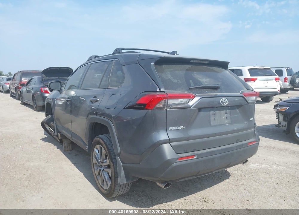 2020 TOYOTA RAV4 XLE PREMIUM VIN: JTMC1RFV2LD521736