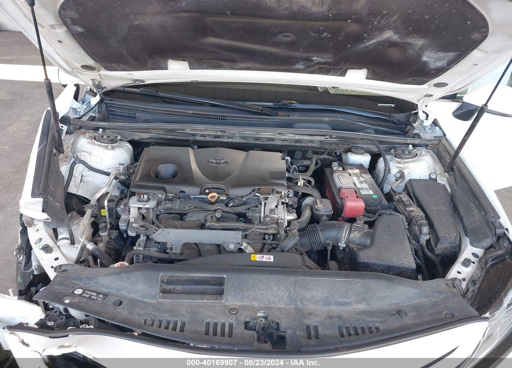 2019 TOYOTA CAMRY SE VIN: 4T1B11HK2KU743610