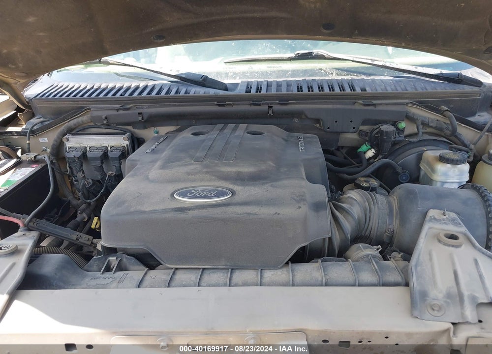 2003 FORD EXPEDITION XLT VIN: 1FMRU15W83LA77468