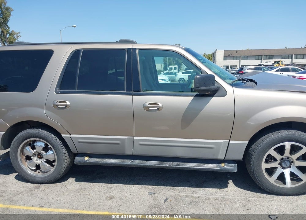 2003 FORD EXPEDITION XLT VIN: 1FMRU15W83LA77468