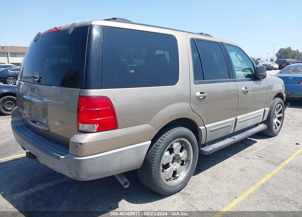 2003 FORD EXPEDITION XLT VIN: 1FMRU15W83LA77468