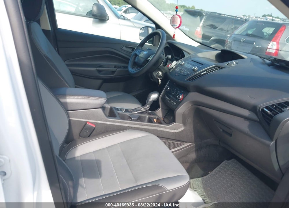2018 FORD ESCAPE S VIN: 1FMCU0F70JUC39429