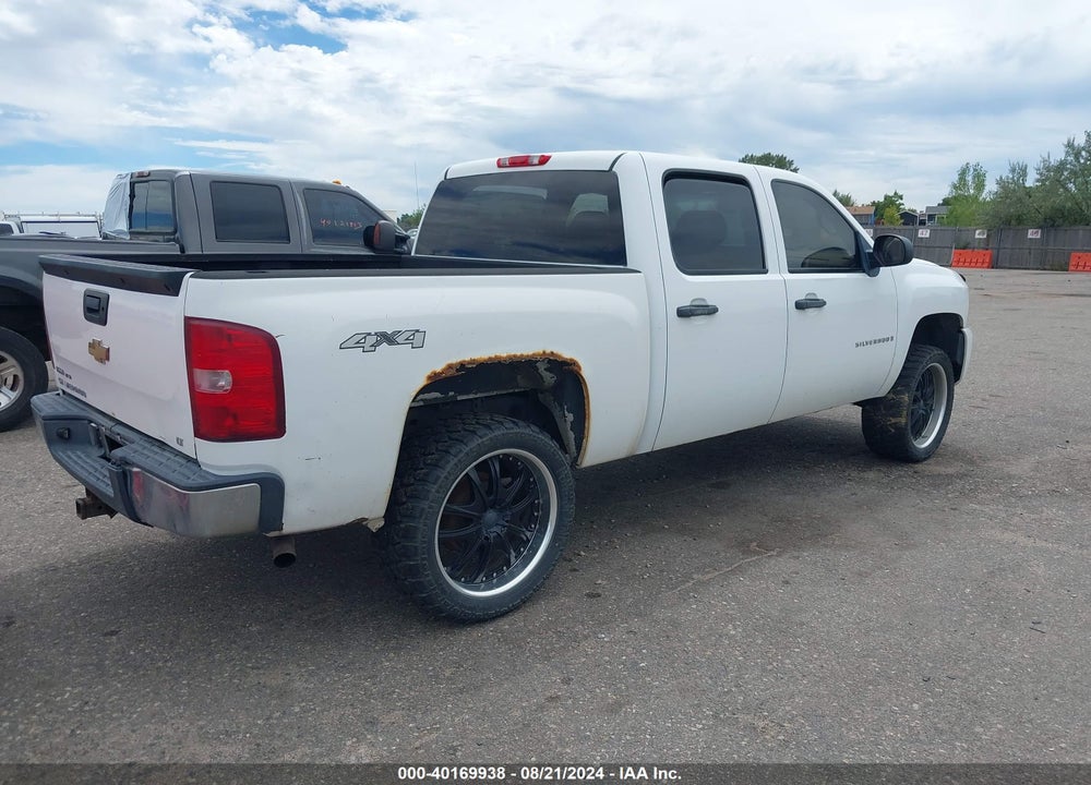 2008 CHEVROLET SILVERADO 1500 LT1 VIN: 3GCEK133X8G127406