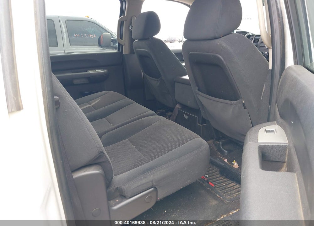 2008 CHEVROLET SILVERADO 1500 LT1 VIN: 3GCEK133X8G127406