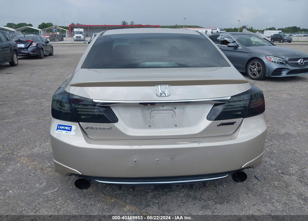 2013 HONDA ACCORD VIN: 1HGCR2F51DA023323