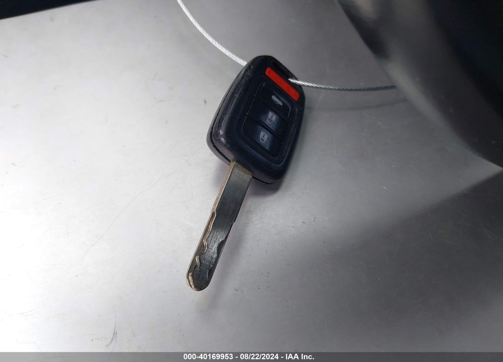 2013 HONDA ACCORD VIN: 1HGCR2F51DA023323