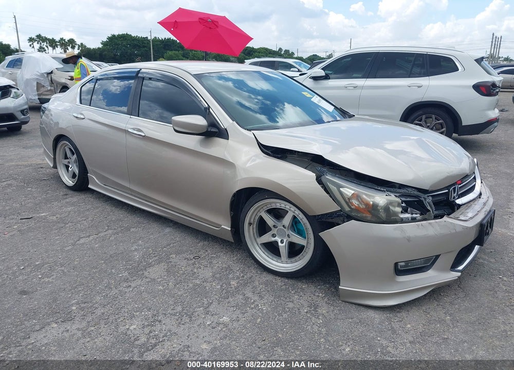 2013 HONDA ACCORD VIN: 1HGCR2F51DA023323