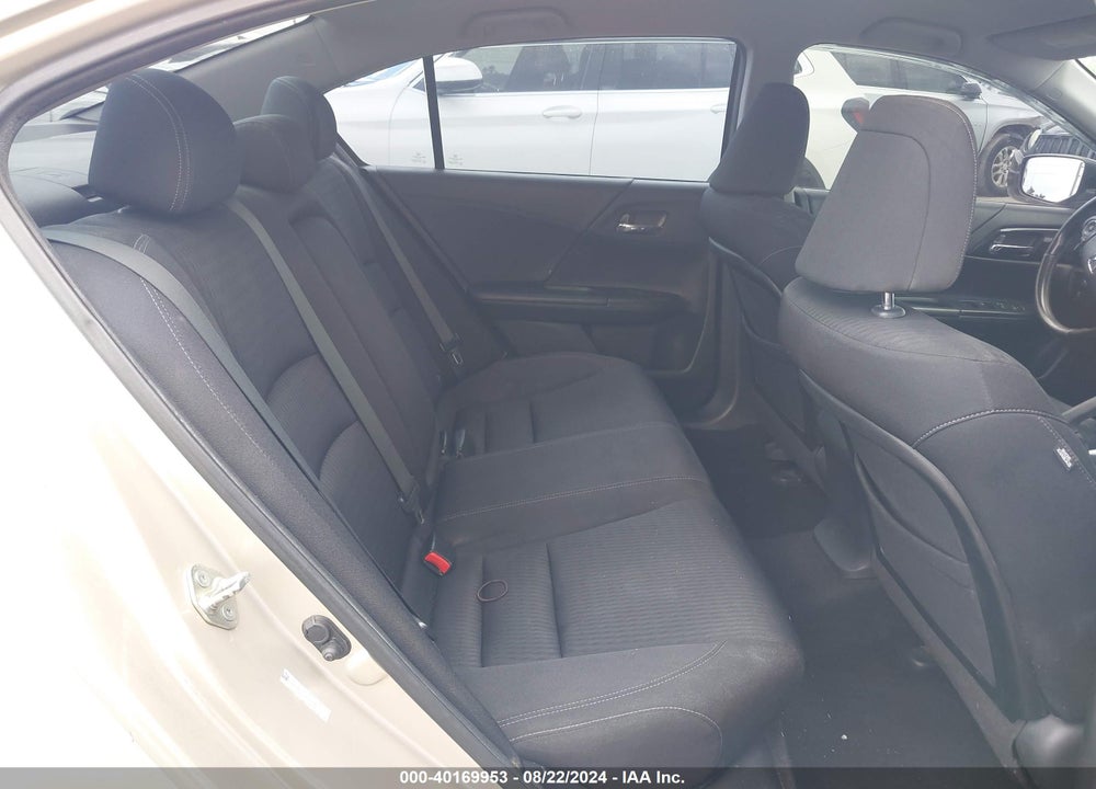 2013 HONDA ACCORD VIN: 1HGCR2F51DA023323