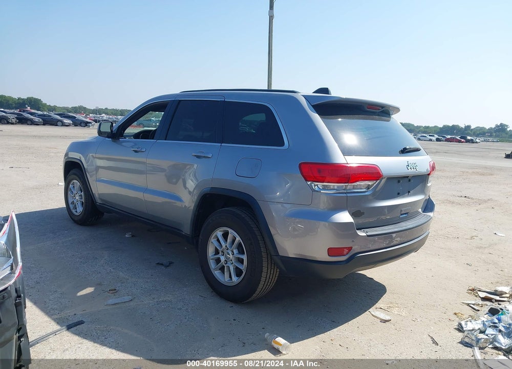 2018 JEEP GRAND CHEROKEE LAREDO 4X2 VIN: 1C4RJEAG8JC182205