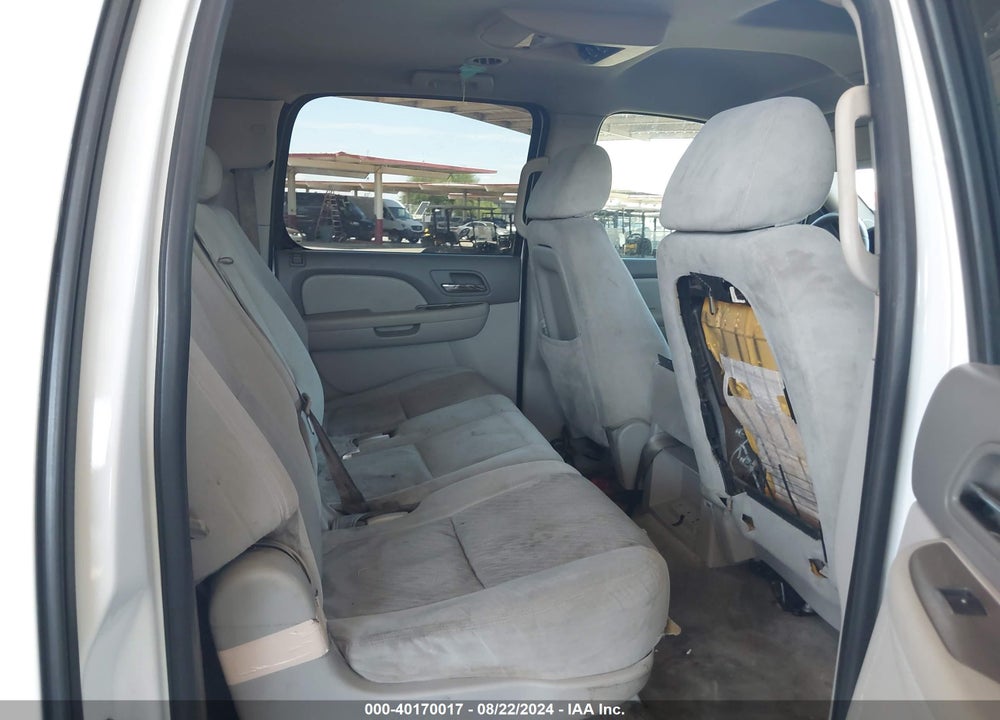 2009 CHEVROLET SUBURBAN 1500 LS VIN: 1GNFC16J39R206968