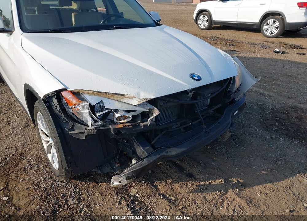 2013 BMW X1 XDRIVE28I VIN: WBAVL1C50DVR85898