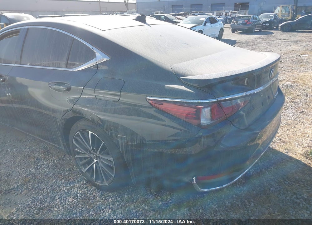 2024 LEXUS ES 300H VIN: 58ADA1C12RU040034