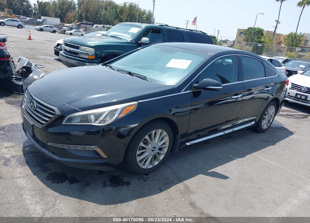 2015 HYUNDAI SONATA VIN: 5NPE34AF9FH218408