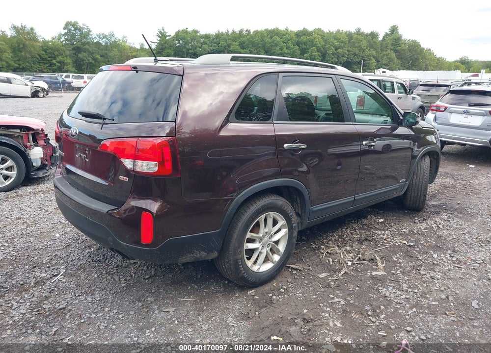 2015 KIA SORENTO LX V6 VIN: 5XYKTDA73FG594508