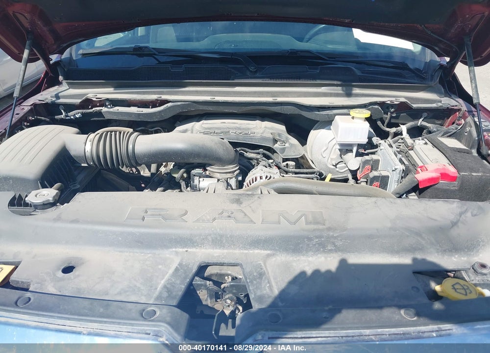 2022 RAM 1500 LAIE  4X4 5'7 BOX VIN: 1C6SRFJT4NN401269
