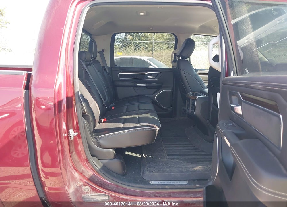 2022 RAM 1500 LAIE  4X4 5'7 BOX VIN: 1C6SRFJT4NN401269
